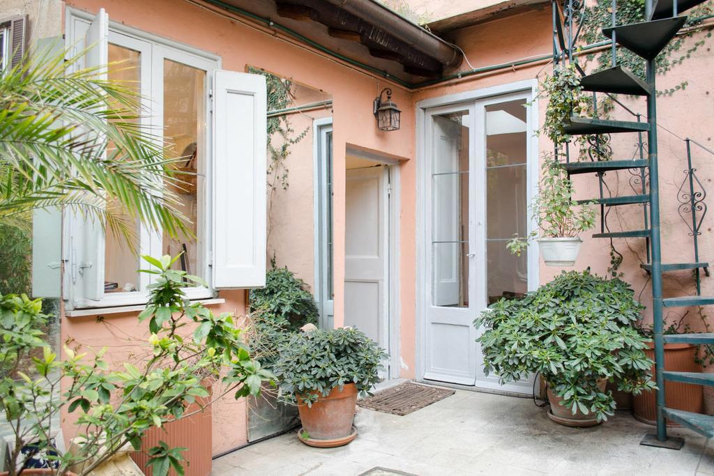 Apartament Monti Secret Garden Rzym Zewnętrze zdjęcie